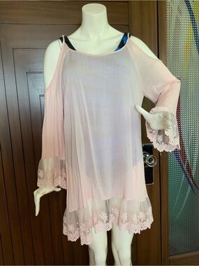 SOLITAIRE SWIM Swim Cover-up, Cold Shoulder, Pink, Size L, NWT